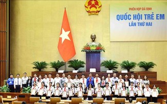 Phiên họp giả định “Quốc hội trẻ em” lần thứ II