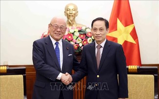 Việt Nam và Nhật Bản phối hợp xây dựng Trường Đại học Việt Nhật trở thành cơ sở đào tạo hàng đầu khu vực