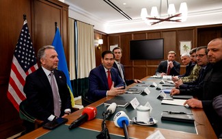 US, Ukraine continue to discuss peace plan