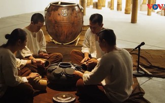 วงดนตรี ด่านด๊อ มีส่วนร่วมอนุรักษ์วัฒนธรรมพื้นเมือง