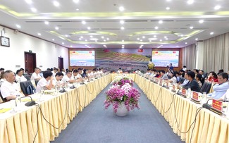 Conference to boost cross-border trade with China opens in Lao Cai