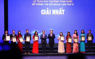 VOV wins 1st Prize at 10th National External Information Service Awards