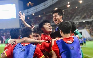 SEA Games 33: Vietnam defeat Thailand to claim men's football gold medal, PM sends congratulations