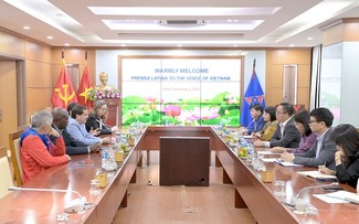 La agencia cubana Prensa Latina fortalece su cooperación con VOV