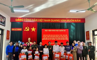 Programa humanitario por el Tet refuerza el vínculo entre el Ejército y el pueblo