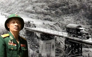 Der Soldat und die Mission zum schnellen Transport von Truppen zur Befreiung von Saigon