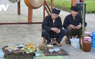 Ma Gro-Neujahrsfest: Gebet für Glück und Segen der Kho Mu