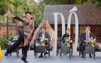 Zeitgenössisches Ballettstück „Do” – Eine zeitgenössische Sprache