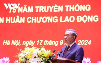 Top leader urges Ho Chi Minh National Academy of Politics to become role model for Party building  ​