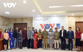 Radio fosters connectivity between Vietnam, Indonesia