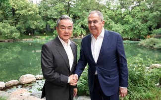 Russia, China discuss Ukraine conflict and ties with US