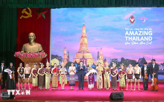 เผยแพร่วัฒนธรรมไทยสู่ประชาชนจังหวัดฮึงเอียน