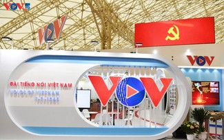 ວີທະຍຸກະຈາຍສຽງ ຫວຽດນາມ: 80 ປີຮ່ວມເດີນທາງພ້ອມກັບປະເທດຊາດ