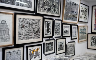 Mon Chea: ຈິດຕະກອນບໍ່ມີມືກັບມານະຈິດພິເສດ