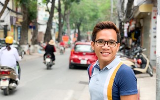 Aris - ເລົ່າເລື່ອງກ່ຽວກັບ ຫວຽດນາມ ຜ່ານທັດສະນະຂອງ ອິນໂດເນເຊຍ