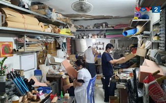 ທ່ານໝໍອາຍຸສູງສ້າງຄວາມໄຝ່ຝັນໃຫ້ຄົນພິການ.