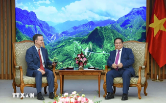 Pham Minh Chinh rencontre Paulo Medas