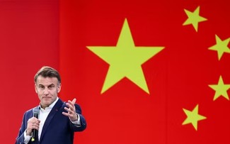 Emmanuel Macron menace la Chine de droits de douane «dans les tous prochains mois»