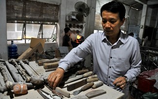 Thuy Ung, l’unique village de fabrication de peignes en corne du Nord du Vietna