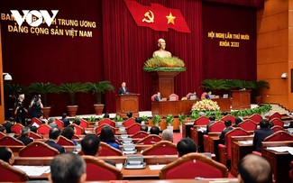 Ouverture du dixième plénum du Comité central du Parti communiste vietnamien, treizième exercice