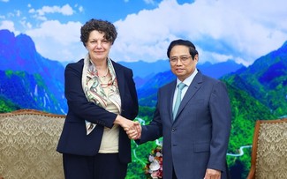 Le Premier ministre Pham Minh Chinh reçoit l’ambassadrice d’Allemagne Helga Margarete