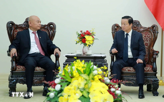  Le Vice-Premier ministre Trân Hông Hà rencontre le Président du Groupe ferroviaire chinois