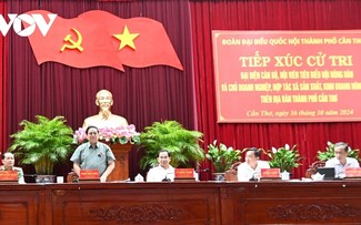 Pham Minh Chinh rencontre des électeurs de Cân Tho