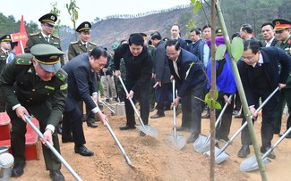 Lang Son: Lancement de la campagne de plantation d’arbres du Têt 2025