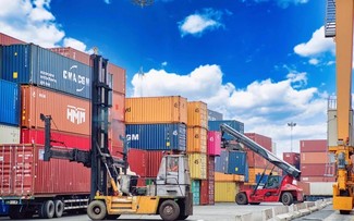 Le Vietnam vise jusqu’à 16% de croissance des exportations en 2026