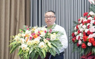 Dạy tiếng Việt như một ngoại ngữ tại Việt Nam