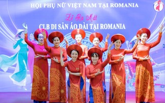 Ra mắt Câu lạc bộ Di sản Áo dài Việt Nam tại Rumani