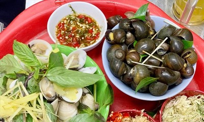 Restaurant offers special sea snails