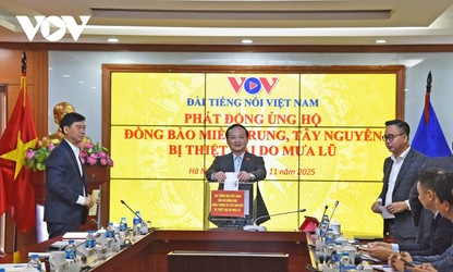 听众就洪灾致以慰问