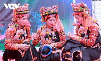 Ho Su Cha Spring Festival of the Ha Nhi reinforces community bonding
