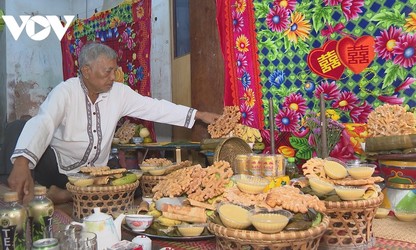 Cham Kate offerings tell story of ancestors, family, and belief