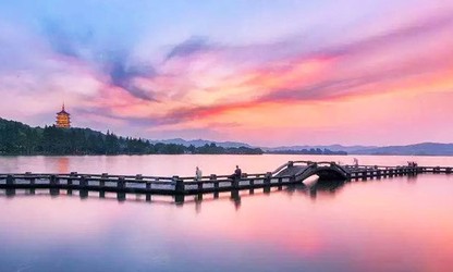 West Lake and tea- cultural similarities between Hanoi and Hangzhou
