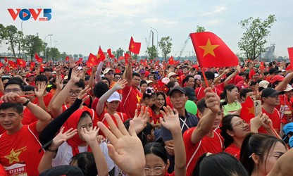 “My Vietnam” marathon spreads national spirit