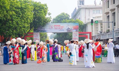 Hanoi Autumn Festival boosts tourism