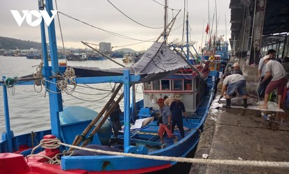 Fishermen celebrate a late but fulfilling Tet