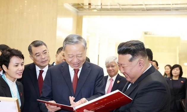 Sekretaris Jenderal To Lam Akhiri dengan Baik Kunjungan Kenegaraan ke Republik Demokratik Rakyat Korea