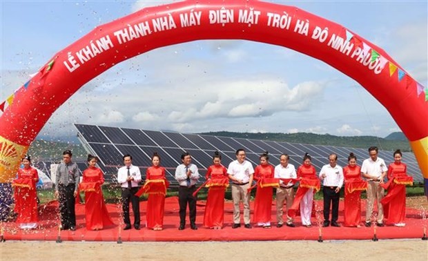 PLTS di Provinsi Ninh Thuan dengan modal investasi sebesar lebih dari 1 triliun VND diresmikan
