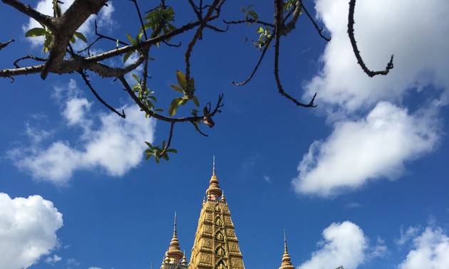 Menguak Tabir Phoukhaukhoai – Pagoda di Tengah Hutan Laos