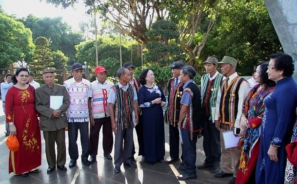 Forum “Peluang Pengembangan Bidang Layanan Bisnis untuk Kaum Lansia di Vietnam”