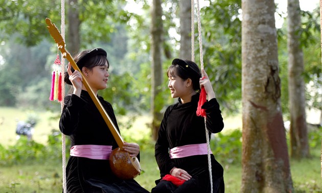 Ket Tong, una tradición preciosa y humanitaria de los Tay