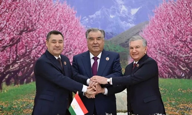 Tayikistán, Uzbekistán y Kirguistán firman acuerdo histórico para resolver conflicto fronterizo