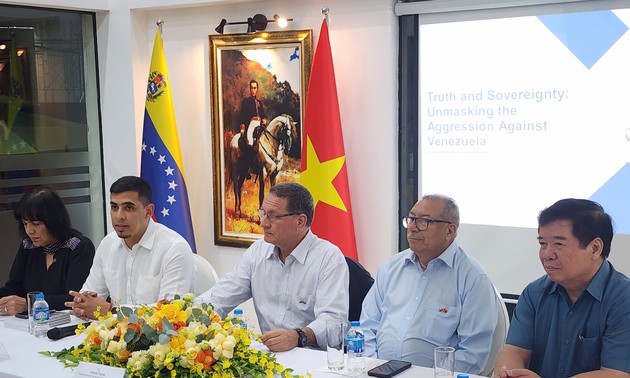 Realizan encuentro de amistad Vietnam - Venezuela en Hanói