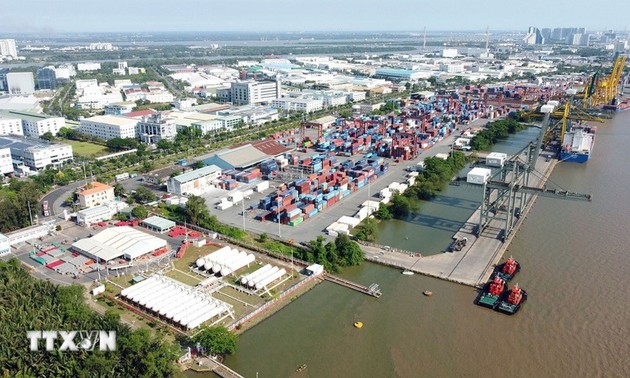 Más de 5.300 millones de dólares de inversión en parques industriales de Ciudad Ho Chi Minh
