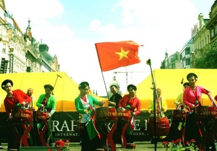 Vietnam resalta en el festival de arte internacional de la República Checa