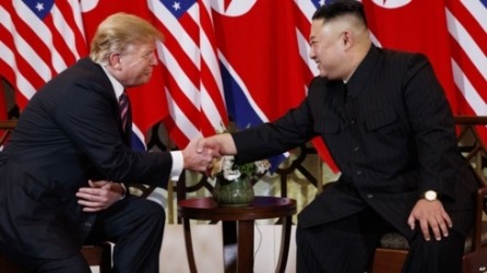 Estados Unidos y Corea del Norte prometen continuar manteniendo el diálogo por la paz