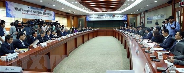 Vietnam y Corea del Sur fortalecen nexos financieros